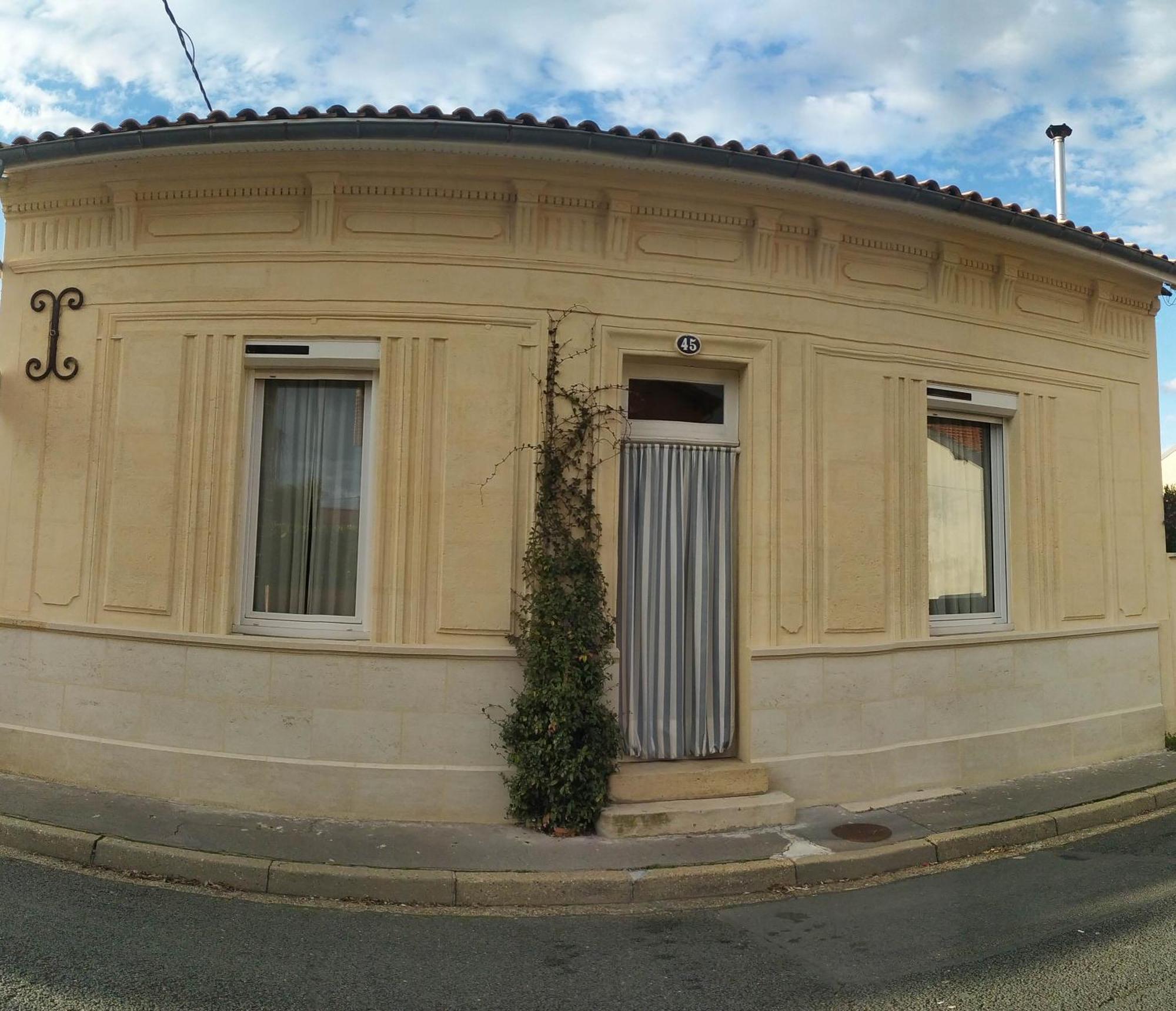 Suite Dans Une Echoppe Begles Bagian luar foto