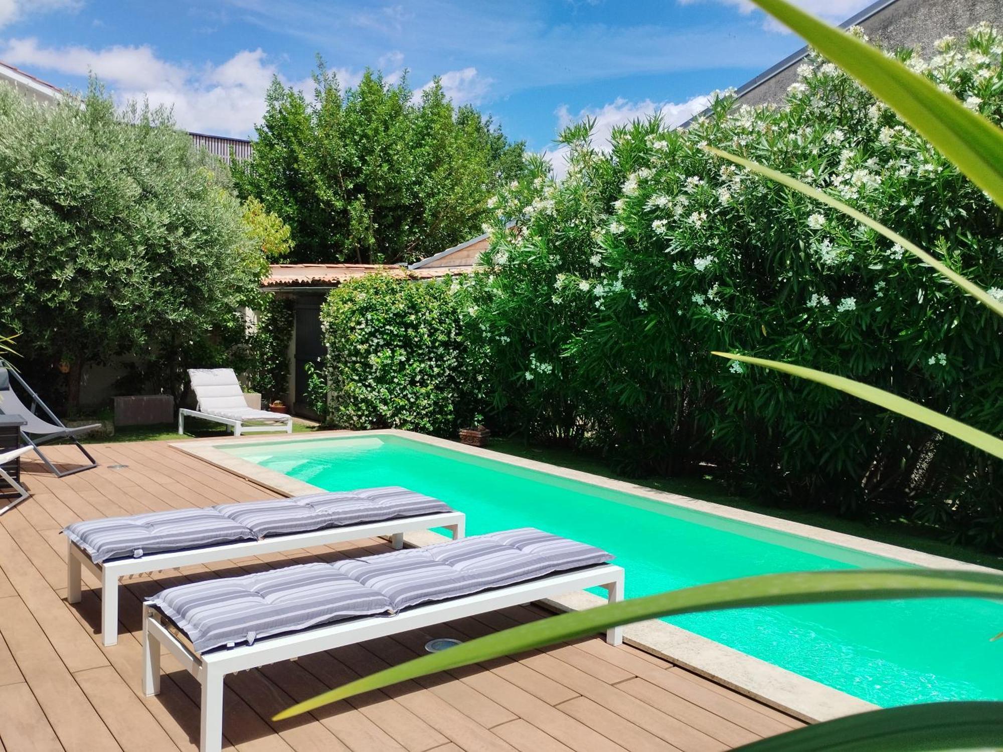 Suite Dans Une Echoppe Begles Bagian luar foto