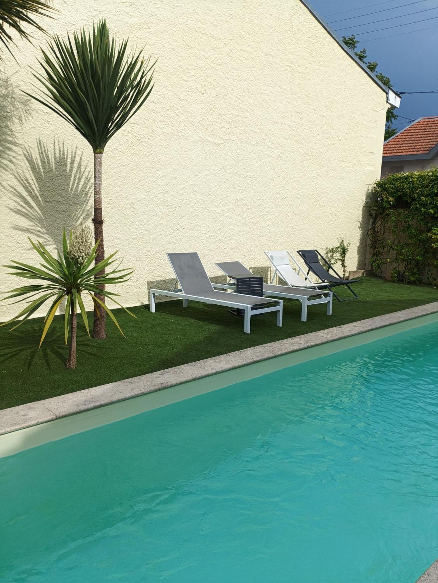 Suite Dans Une Echoppe Begles Bagian luar foto